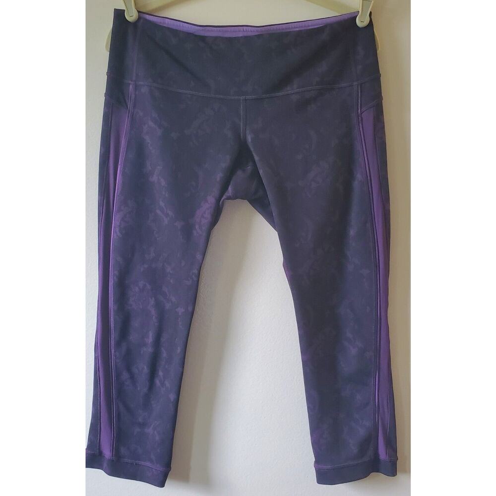 Lululemon Womens Size 10 Black Purple Floral Print Leggings Crop Athletic Wear